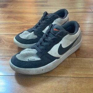 Nike sb force 58 size 11